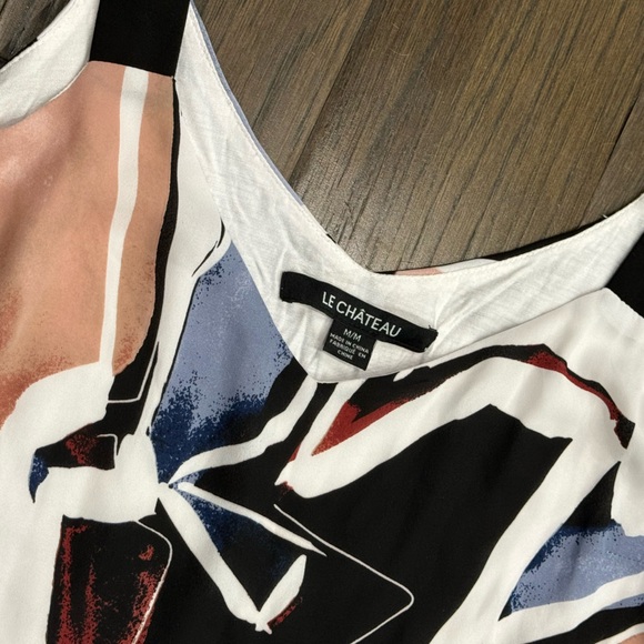 Le Chateau Tank Top - Picture 6 of 10